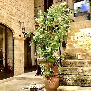 Un Patio En Luberon Couette-café Ansouis